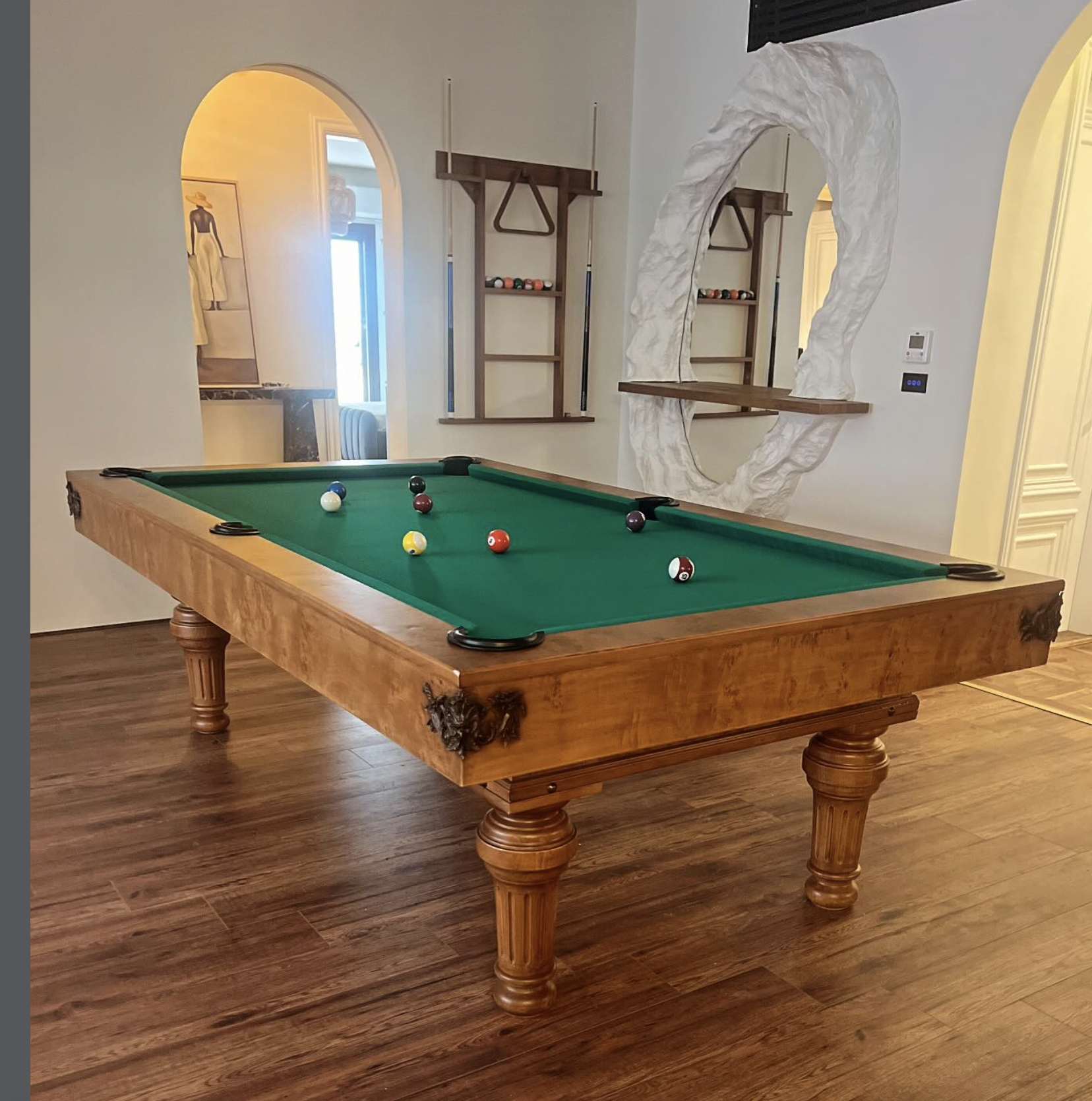 Classic Wood – Turned Legs, Green Cloth